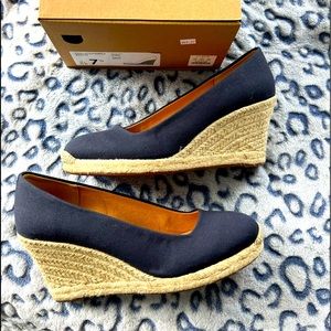 J.Crew Navy Espadrilles Wedge Size 7.5 NIB